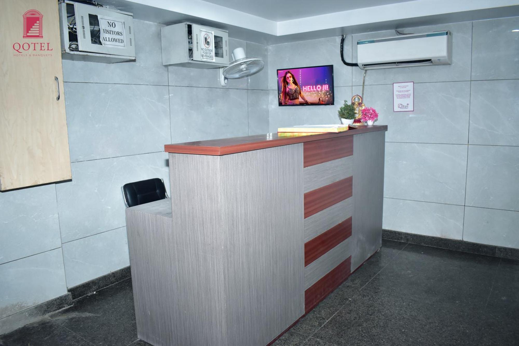 Qotel Hotel Rama Rohini Sector-24 Couple Friendly デリー エクステリア 写真